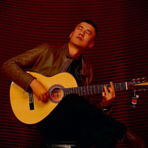 美女太腿床上怕啪啪啪
